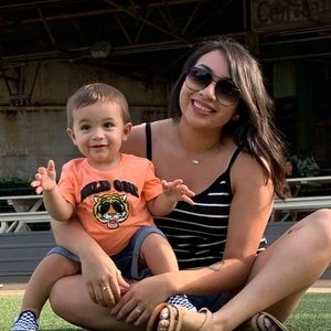 Meet your Posher, Daniella